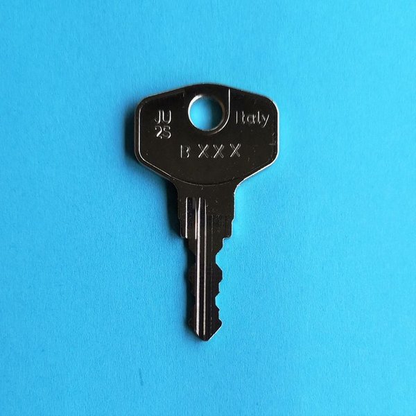 Schlüssel B001 für JU Briefkästen